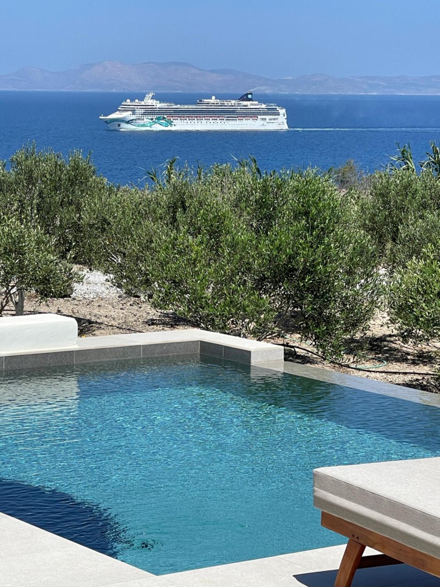 Saint John Oia-Exclusive Private Heated Pool Villas Εξωτερικό φωτογραφία